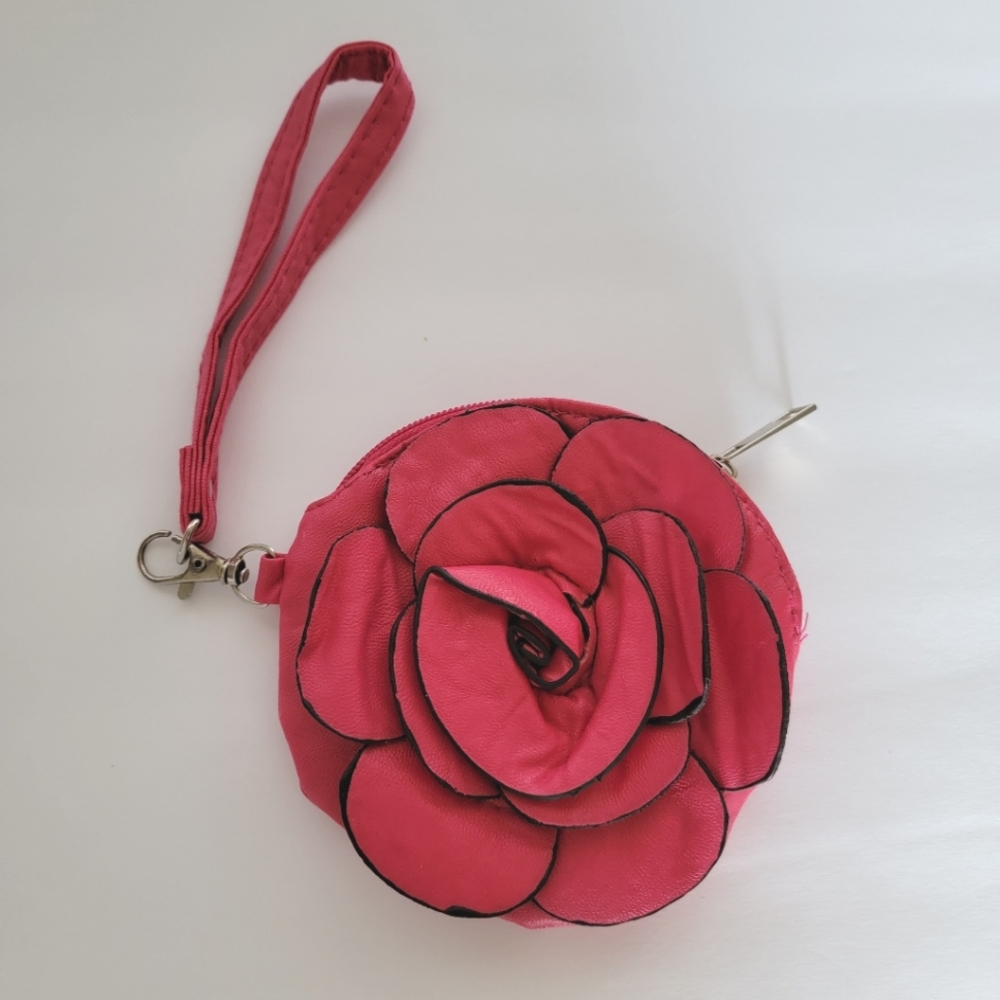 NWOT Pink Rose Clutch Purse